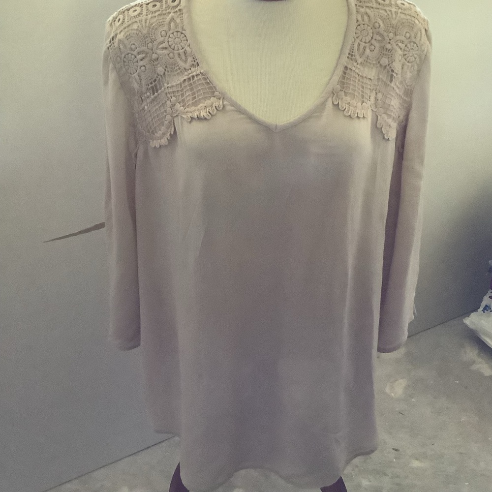 Chico’s long sleeve shirt
